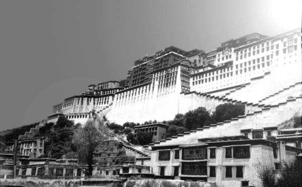 Potala Port, Lhasa